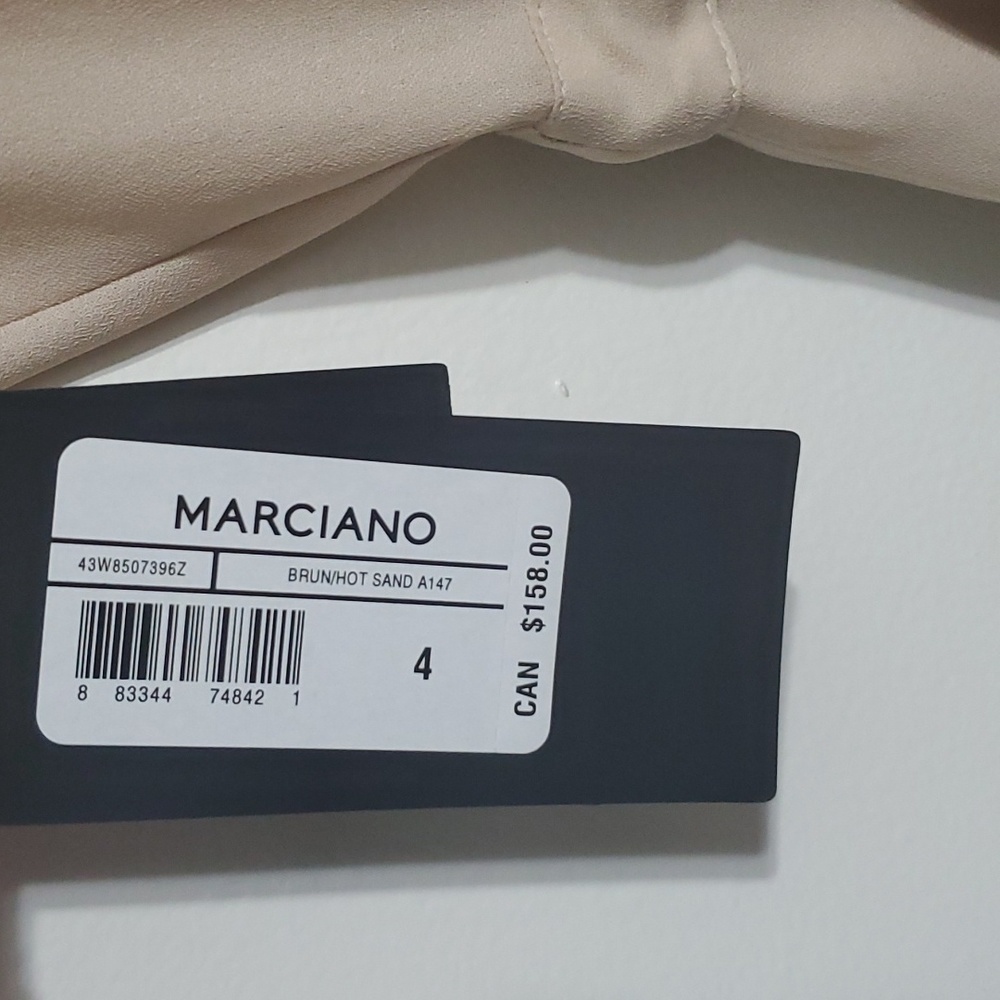 Marciano Women's Size 4 Sleeveless Romper Metal Embellishments Back Slit… - Picture 4 of 7